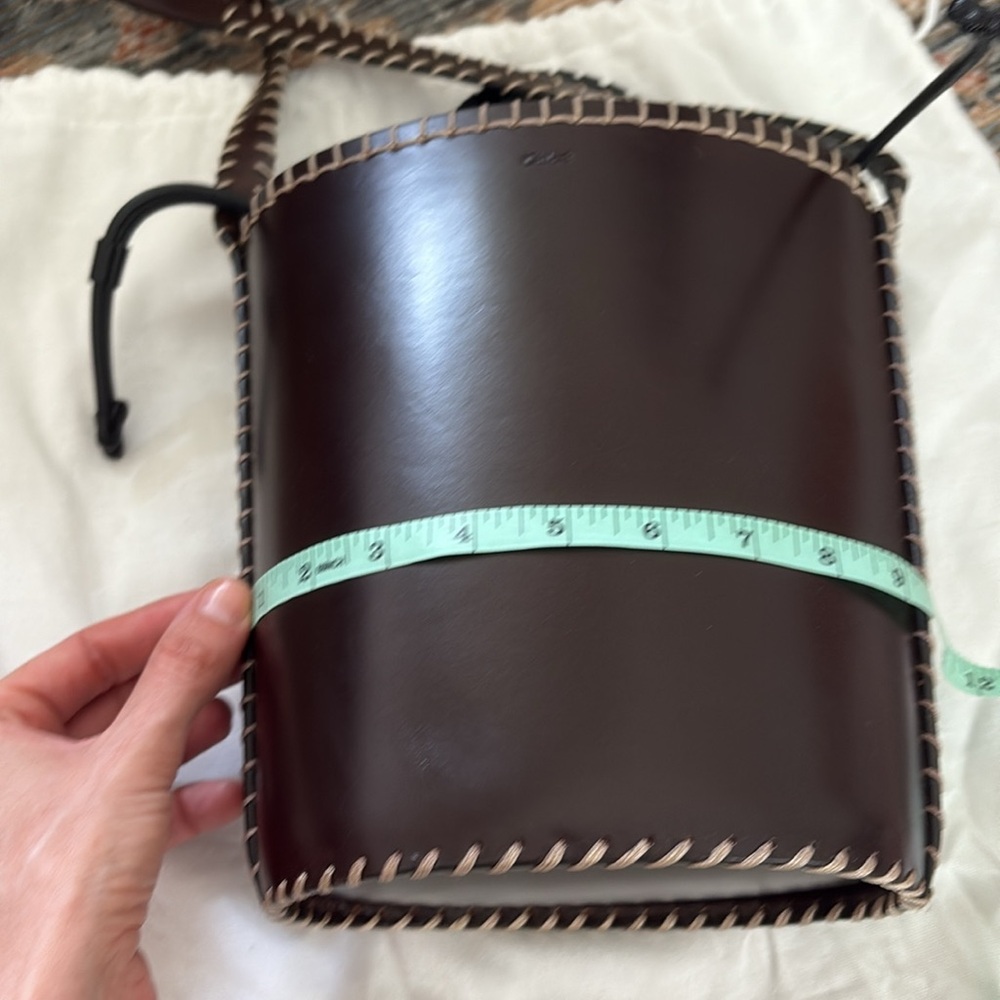EUC Chloe Louella Bucket Bag in Ebony Brown Large Size - Picture 11 of 13